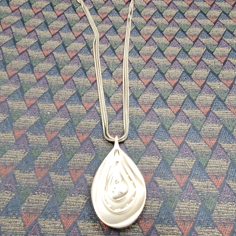 Chicos silver and crystal teardrop short necklace